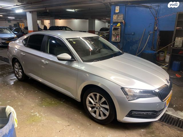 מודעת רכב סקודה סופרב