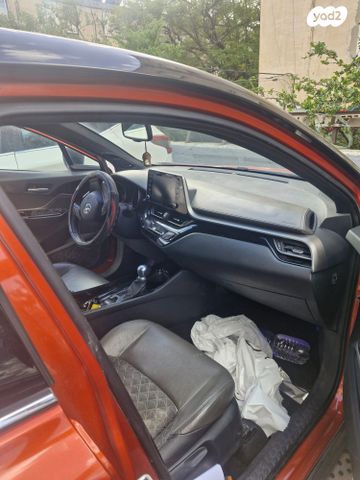 טויוטה C-HR