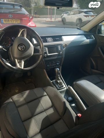 סקודה ראפיד