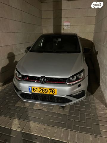 פולקסווגן פולו 