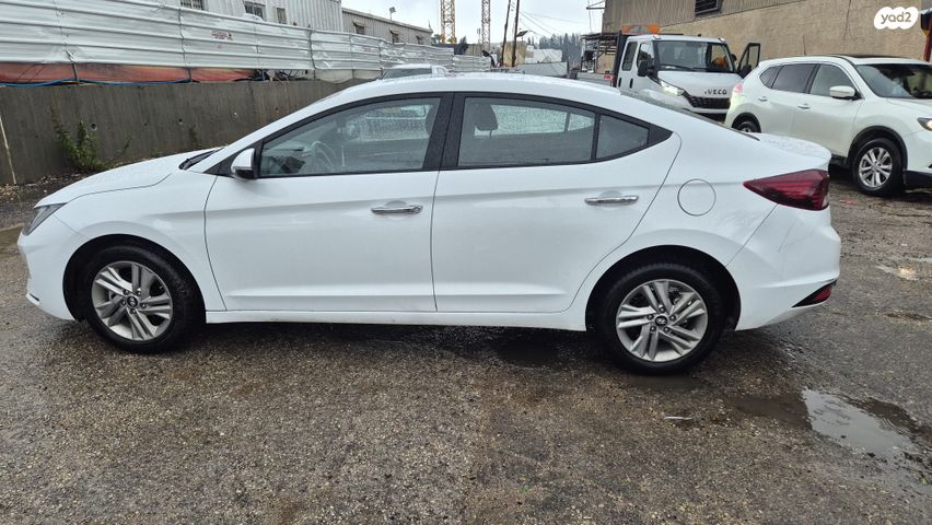 יונדאי אלנטרה