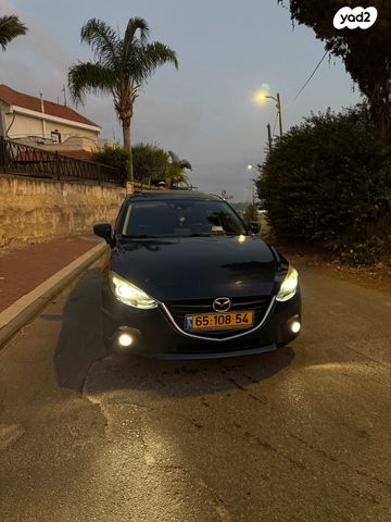 מאזדה 3