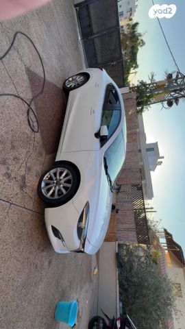 מודעת רכב מאזדה 3