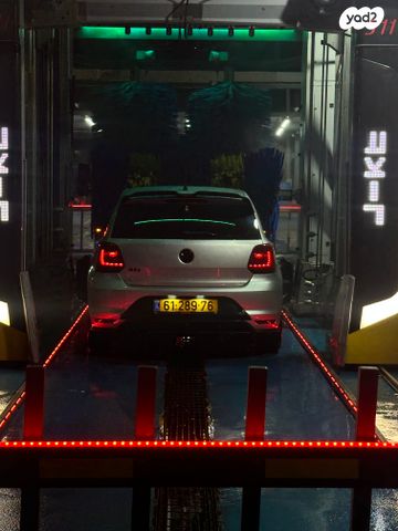 פולקסווגן פולו 