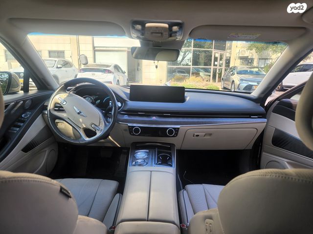 מודעת רכב ג'נסיס G80