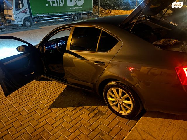 סקודה אוקטביה 