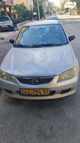 מודעת רכב מאזדה 323