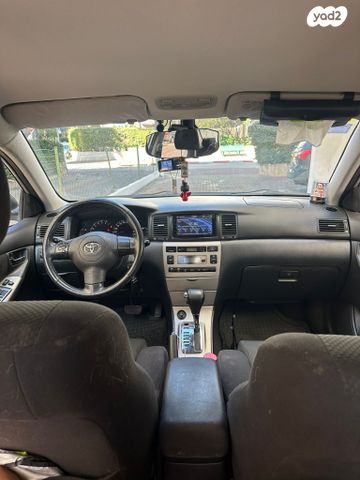 טויוטה קורולה