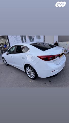 מודעת רכב מאזדה 3