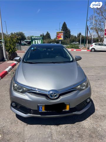 טויוטה אוריס