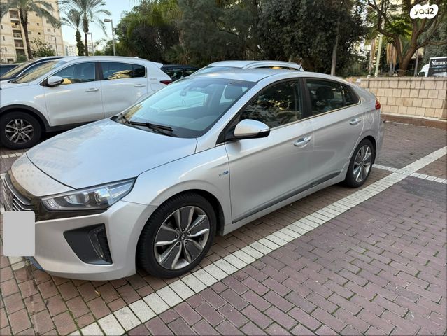 מודעת רכב יונדאי איוניק