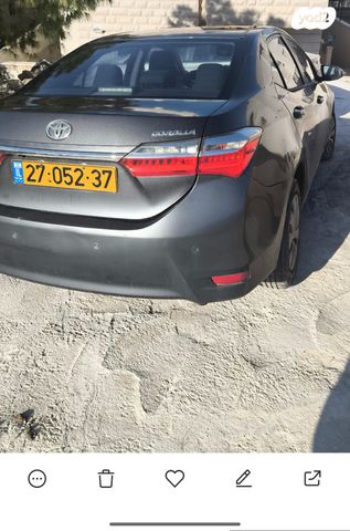 מודעת רכב טויוטה קורולה
