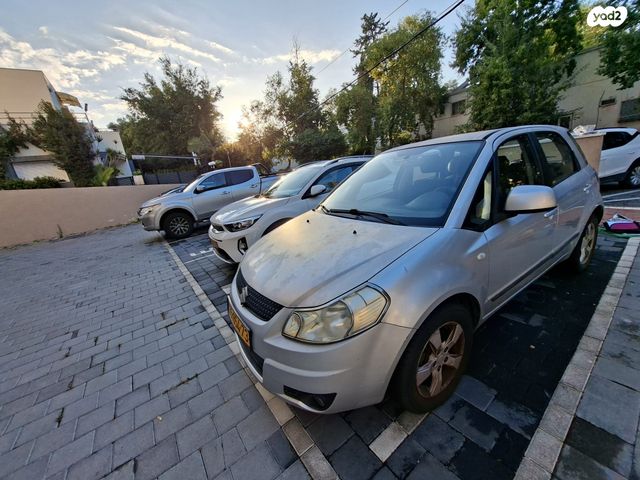 סוזוקי SX4