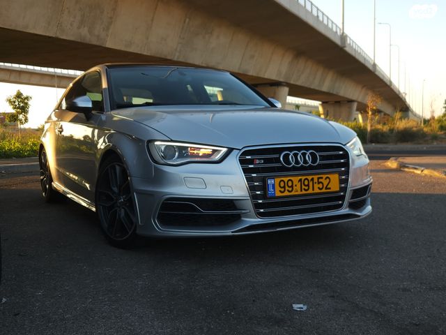 מודעת רכב אאודי S3