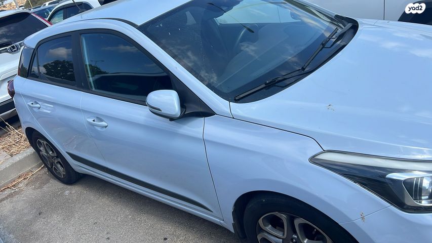 מודעת רכב יונדאי i20