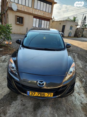 מאזדה 3