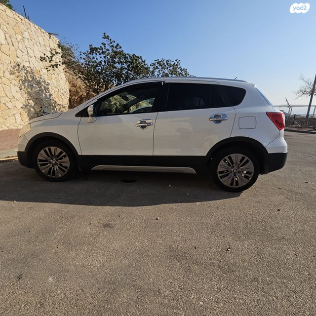 מודעת רכב סוזוקי קרוסאובר