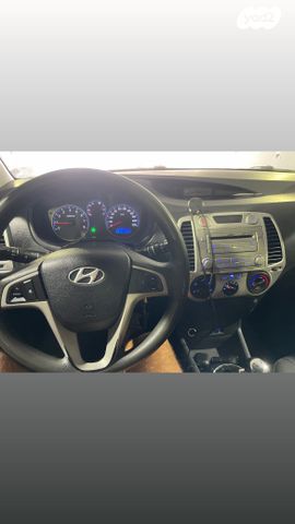 מודעת רכב יונדאי i20