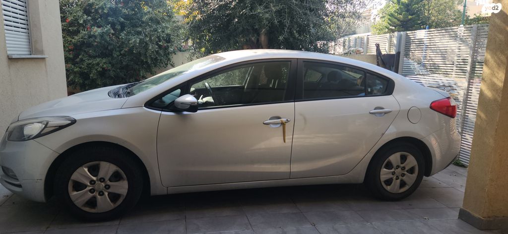 מודעת רכב קיה פורטה 