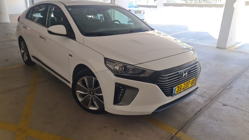 יונדאי איוניק