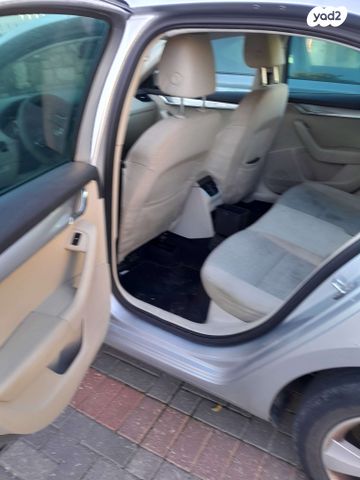 סקודה אוקטביה 