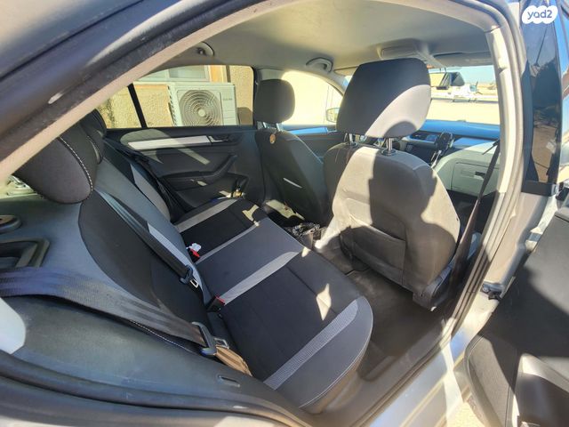 סקודה ראפיד