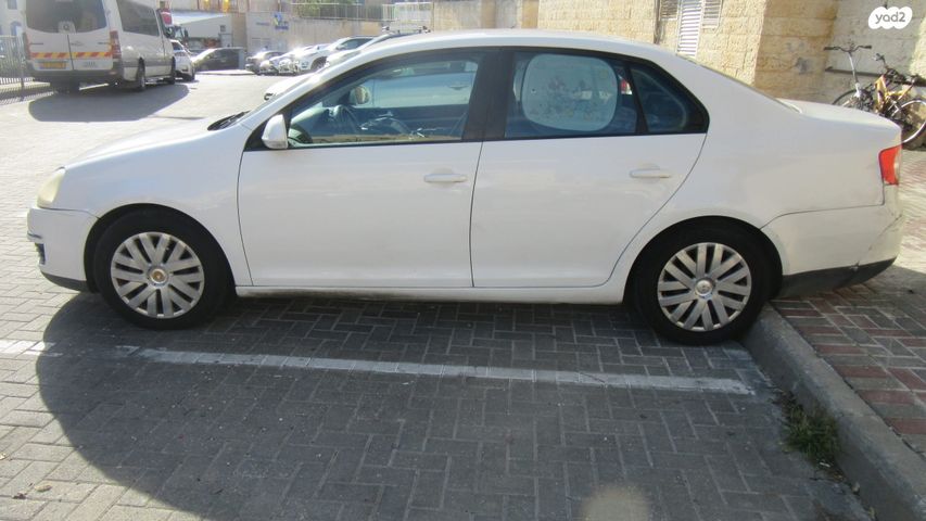 מודעת רכב פולקסווגן ג'טה