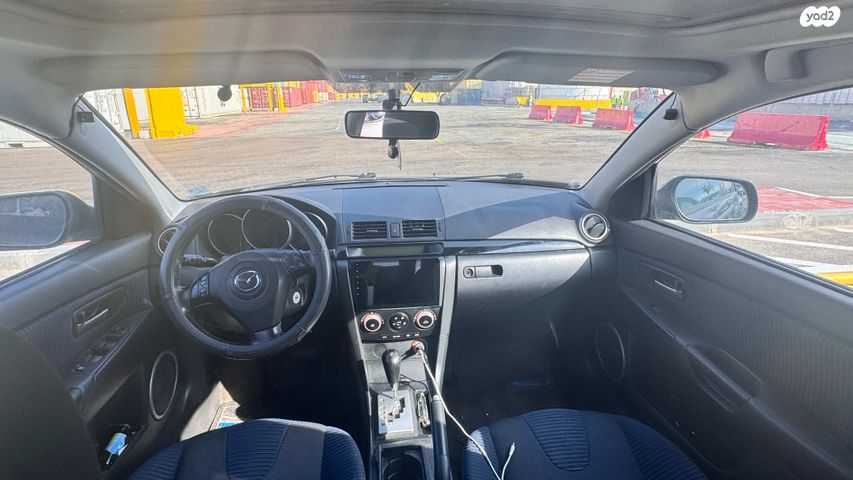 מודעת רכב מאזדה 3