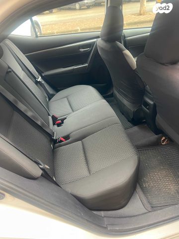 מודעת רכב טויוטה קורולה