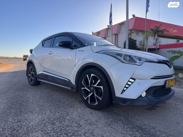 טויוטה C-HR