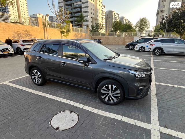 מודעת רכב סוזוקי S-Cross