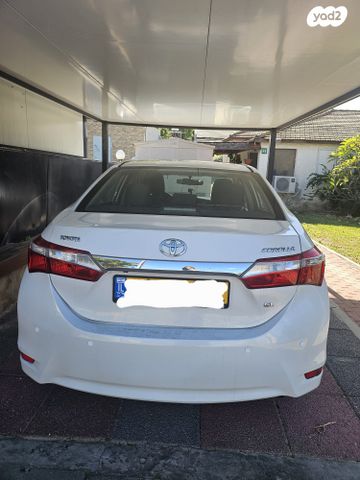 טויוטה קורולה