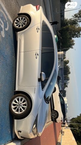 מודעת רכב טויוטה קורולה