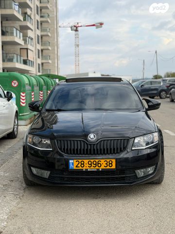 סקודה אוקטביה