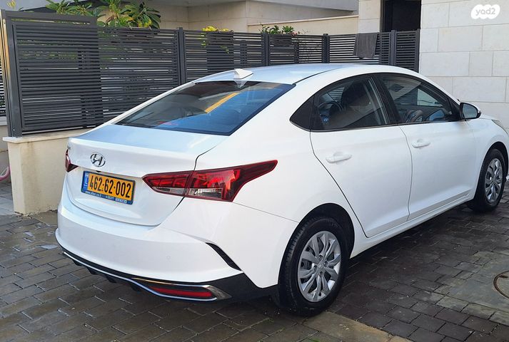 יונדאי אקסנט i25