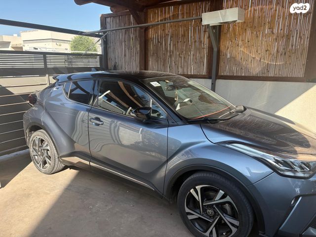טויוטה C-HR
