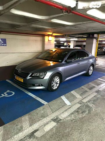 מודעת רכב סקודה סופרב