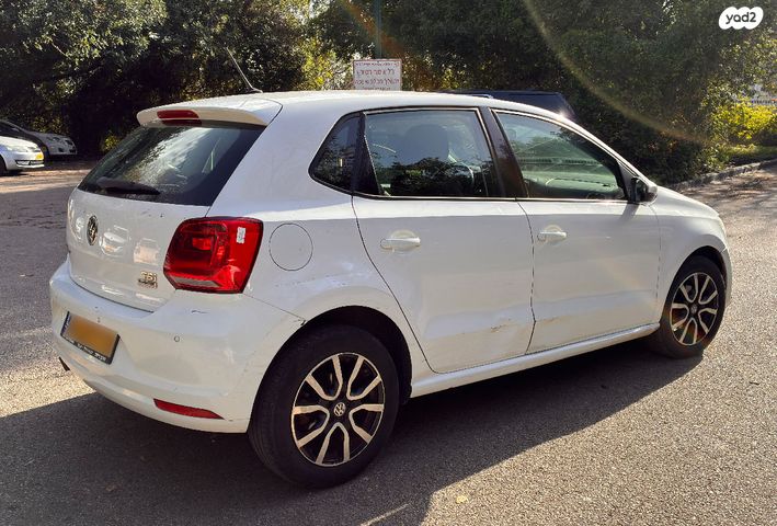 פולקסווגן פולו 