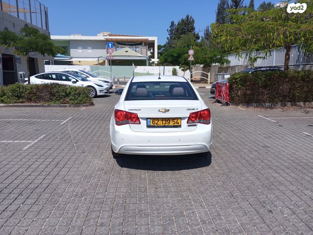 שברולט קרוז