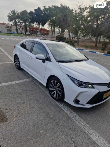 טויוטה קורולה