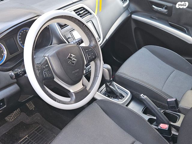 מודעת רכב סוזוקי קרוסאובר