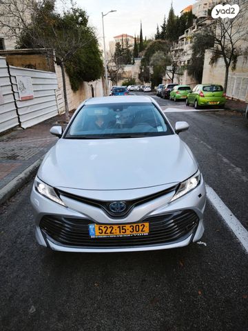 טויוטה קאמרי