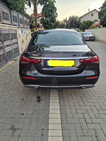 מרצדס-בנץ E-class