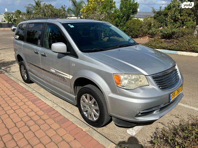 קרייזלר גראנד וויאג'ר