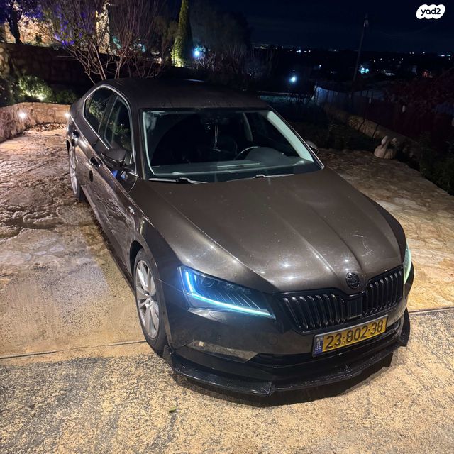 מודעת רכב סקודה סופרב