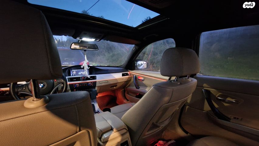 מודעת רכב ב מ וו סדרה 3