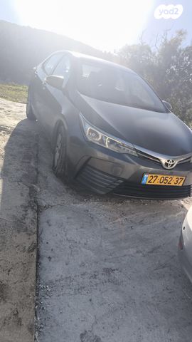 טויוטה קורולה