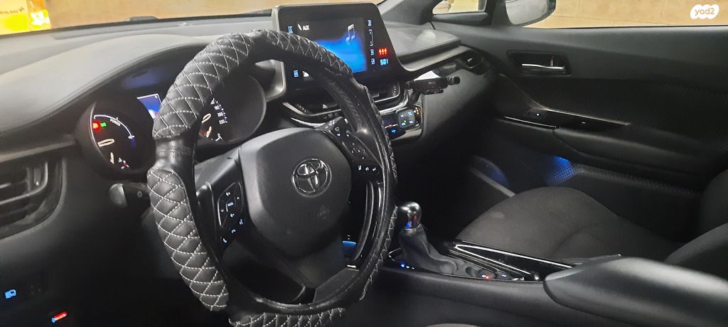 טויוטה C-HR
