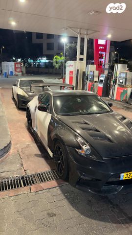 ניסאן 370Z