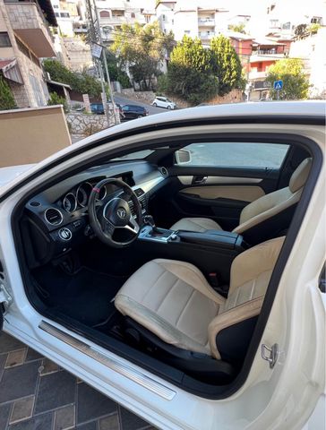 מרצדס-בנץ C-class